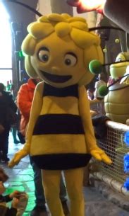 Maya the Bee | Costumed Characters Wiki | Fandom