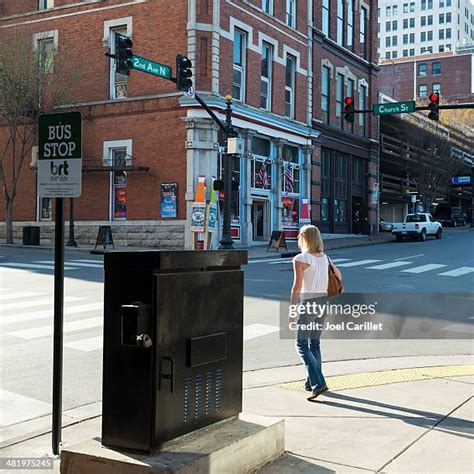 96 Nashville Street Sign Stock Photos, High-Res Pictures, and Images ...