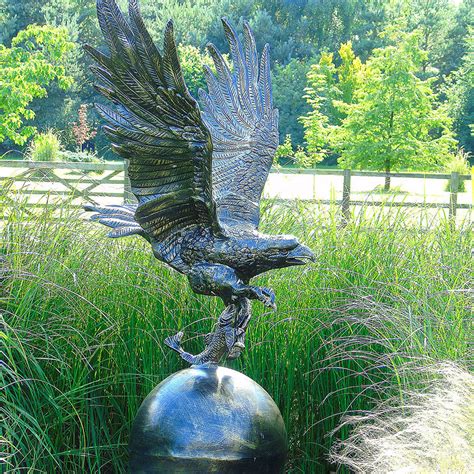 Large Eagle Garden Ornament|Metal Garden Sculpture UK- Candle and Blue