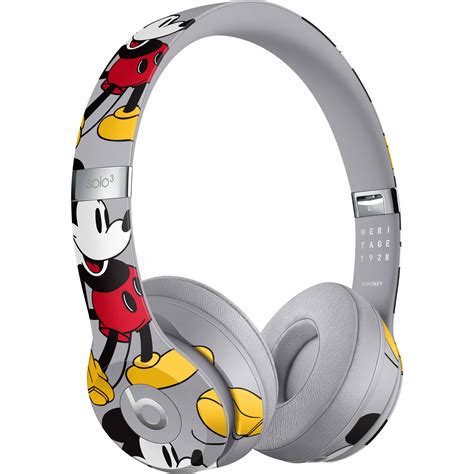 Beats by Dr. Dre Beats Solo3 Wireless On-Ear Headphones