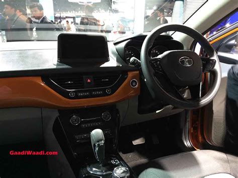 Nexon Car Interior » MOBINOTE