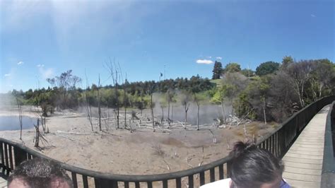 Hot Springs Of Rotorua in 360 - YouTube