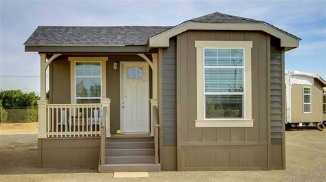 Amazing Beautiful Creekside Manor 3563D Manufactured Home from Champion ...