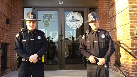 Newport Police Department welcomes two new officers - Newport Dispatch