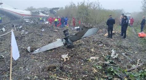 BREAKING ‘Five dead’ in plane crash after Spain flight runs out of fuel ...