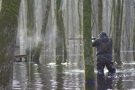 6 of the Best Hunting Shotguns of All-Time | Outdoor Life