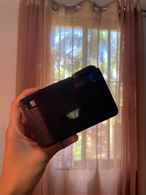 Kodak vintage film camera, Photography, Cameras on Carousell