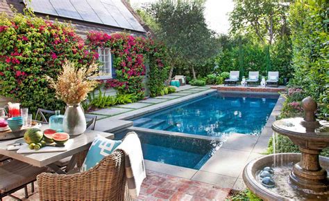 How To Build A Pool In Your Backyard | Chicago Land Gardening