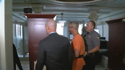 Chris Watts appears in court, faces minimum of life in prison if convicted of murder | 9news.com