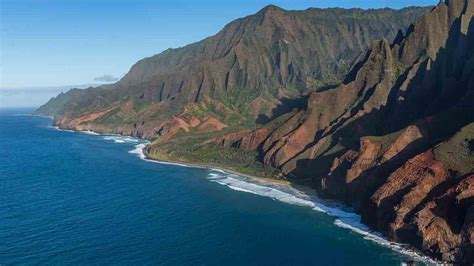 Hawaii tour helicopter crashes on remote Kauai beach, 1 injured | Fox News