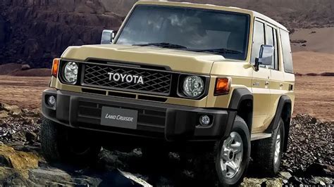 Toyota LandCruiser 70 Series to return to Japanese showrooms with Prado ...