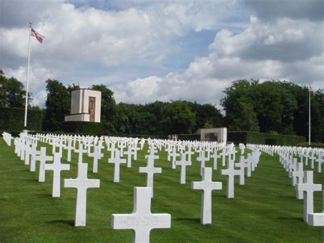 Luxembourg American Cemetery Memorial (Luxemburg Stad) - 2020 Alles wat ...