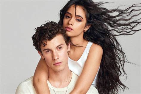 Camila Cabello confirma que voltou com Shawn Mendes - 15/04/2023 - Celebridades - F5