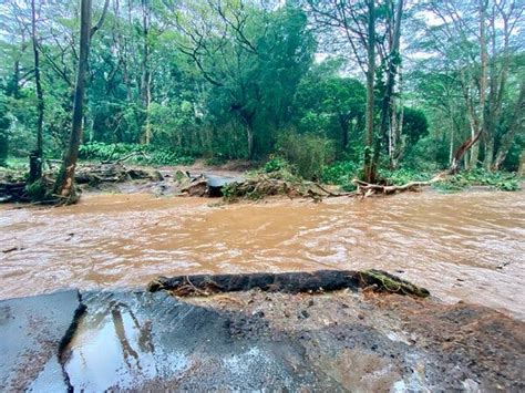 Hawaii Governor Declares State of Emergency After Floods - The New York ...