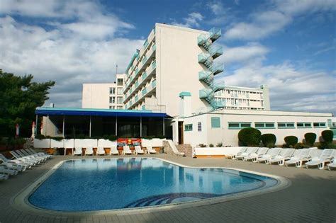 Pula, Hotel Pula 3* - Mondo Travel