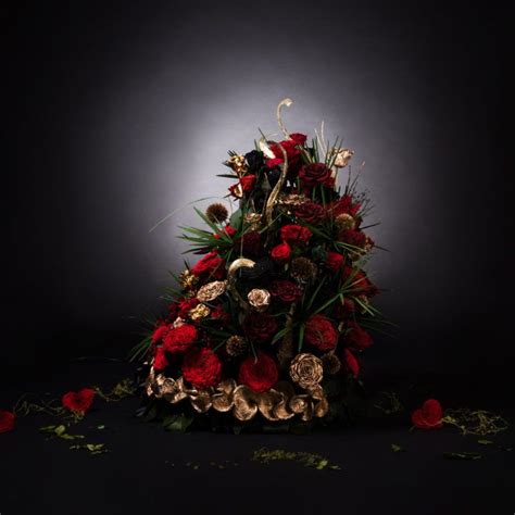 Endura Roses Is Selling A $26,000 Rose Bouquet For Valentine's Day