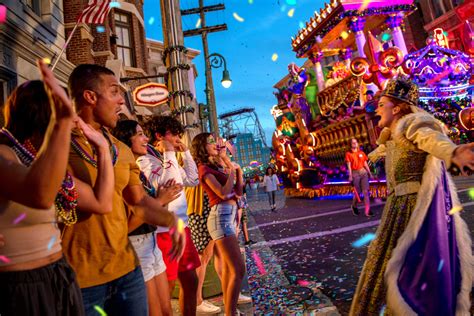 Bookings Open for 2024 Mardi Gras Float Ride & Dine Experience at Universal Studios Florida ...