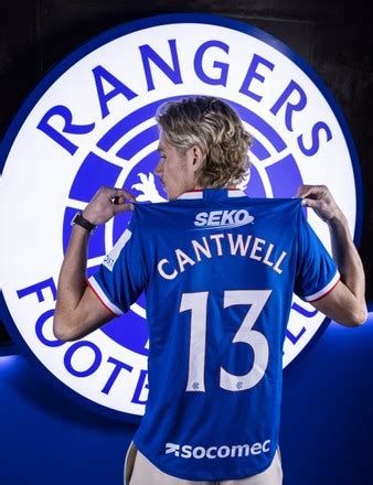 rangers sign todd cantwell Stockfotos (Exklusiv) | Shutterstock