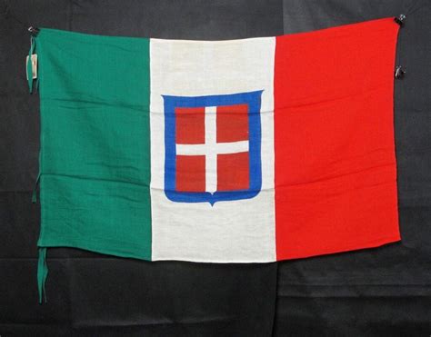 Italian WW2 Flag with Maker Tag – Unissued - Original German Militaria