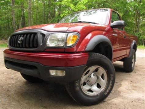 Buy used 01 Toyota Tacoma 4WD RegCab 4Cyl 2.7L Automatic 1-OWNER in ...