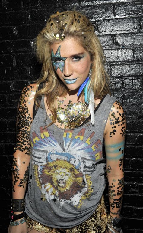 Glitter, and more glitter - Ke$ha Photo (37007326) - Fanpop