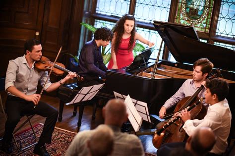 Oyster Bay Music Festival Concert - Raynham Hall Museum