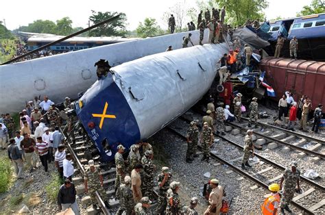 Image Gallery india train accident