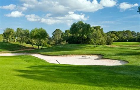 Heritage Hills Golf Course in Claremore, Oklahoma, USA | GolfPass