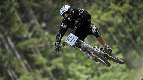 HD Jumping Mountain Bike Mtb Downhill, HD Wallpaper | Rare Gallery