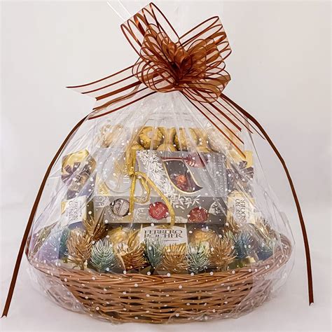 Buy/send Congratulations Chocolate Hamper Online In 2023