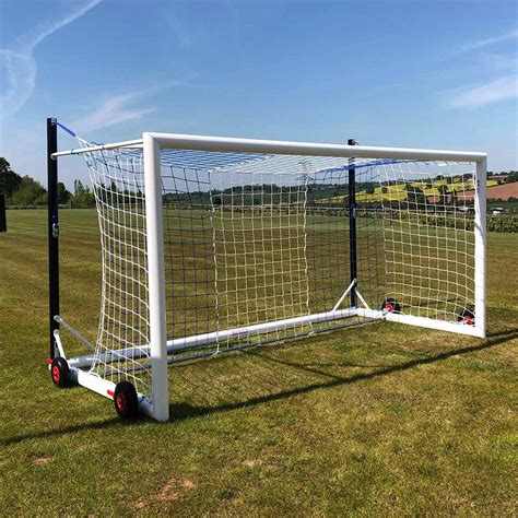 Top Flight Easylift Aluminium Mini-Soccer Goal Package | Mark Harrod Ltd