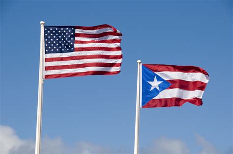 Când a devenit Puerto Rico un teritoriu american?