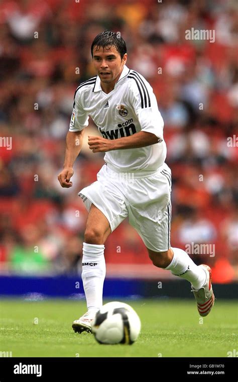 Javier saviola real madrid hi-res stock photography and images - Alamy