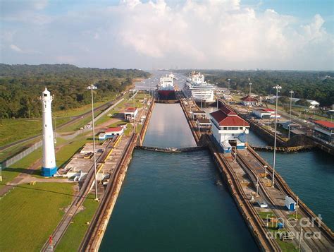 Panama Canal Upper Lock Photograph by Terry Hunt - Fine Art America