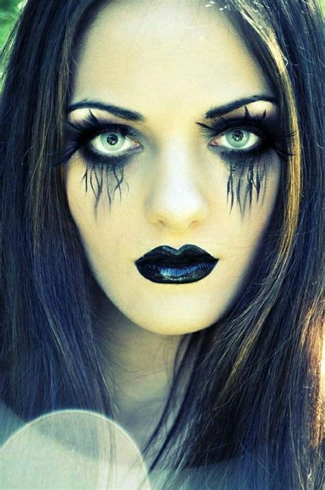 Le tuto du maquillage de Halloween artistique