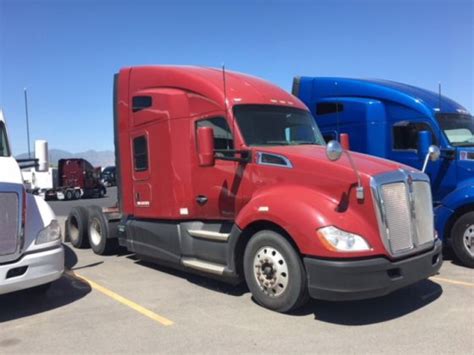 Kenworth T680: Prices, Specs, and Trends