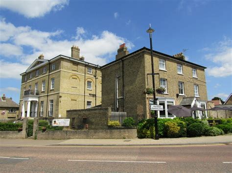 Chatteris - Town Centre © Colin Smith cc-by-sa/2.0 :: Geograph Britain and Ireland