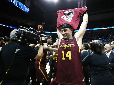 Loyola Routs Kansas State: Ramblers Get Ramblin' To Final Four ...