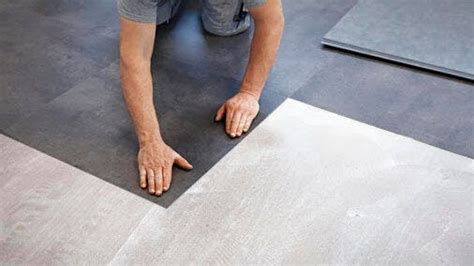 Vinyl vs. Linoleum Flooring: Head to Head – Forbes Home