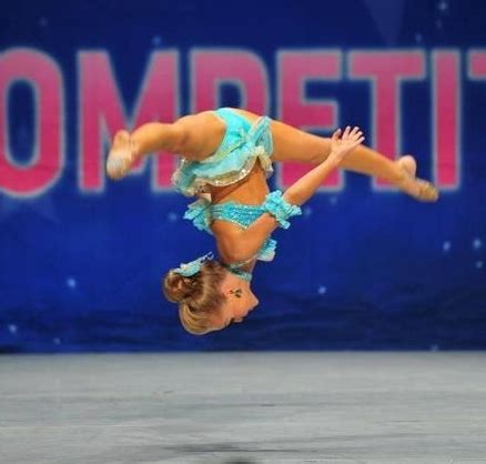 Brynn Rumfallo Solo "Over The Rainbow" | Dance moms season, Dance moms, Brynn rumfallo