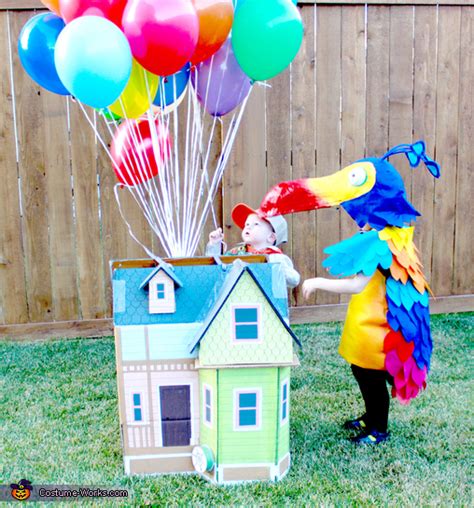 Pixar's Up! DIY Family Costume - Photo 4/4