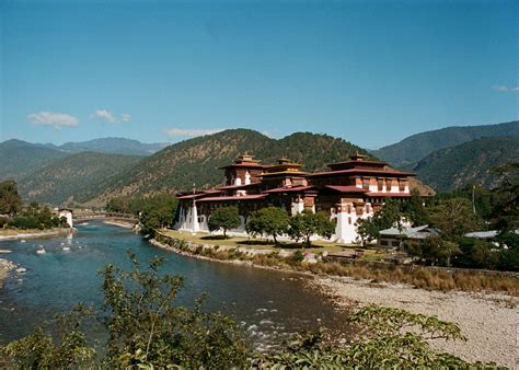 Visit Punakha on a trip to Bhutan | Audley Travel