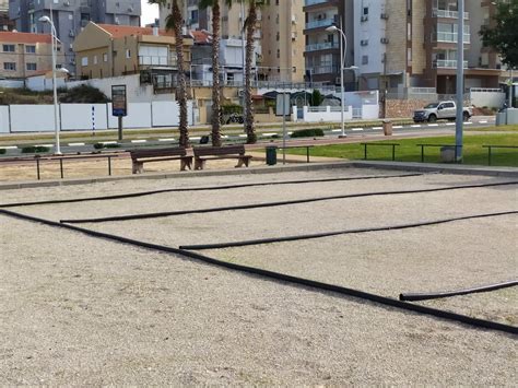 Petanque Court for Beginners: Definition, Surfaces, & More