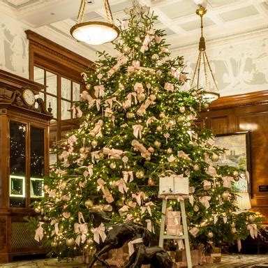 The Savoy Christmas Tree by Boodles 2015