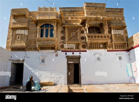 India. Rajasthan. Jaisalmer. local house Stock Photo - Alamy