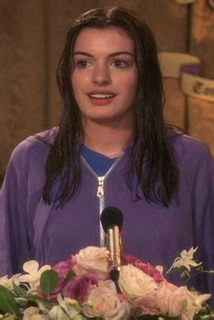 xlibversgemez: anne hathaway in princess diaries 1