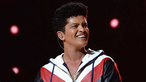 10 Best Bruno Mars Songs of All Time - Singersroom.com