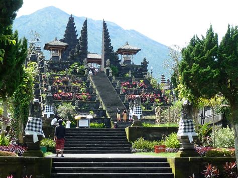 Much Ado About Us: Pura Besakih, Bali's most important temple