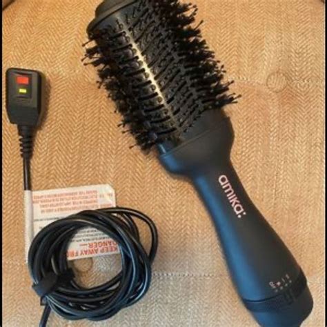 Amika hair blow dryer brush 2.0 in 2022 | Hair blow dryer, Amika hair ...