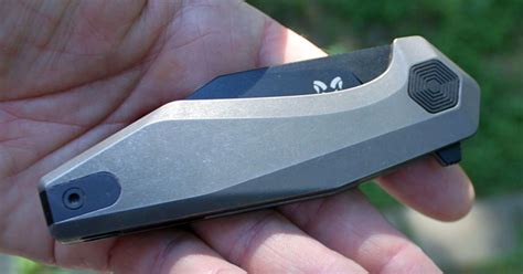 Damned Designs Fenrir Review | Knife Informer